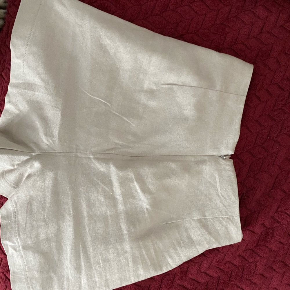 Skort - Picture 2 of 2